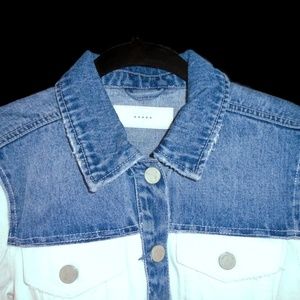 Blank NYC Jackets & Coats - BlankNYC Denim Jacket White Blue Cut Off Style Blank NYC Jackets & Coats - BlankNYC Denim Jacket White Blue Cut Off Style